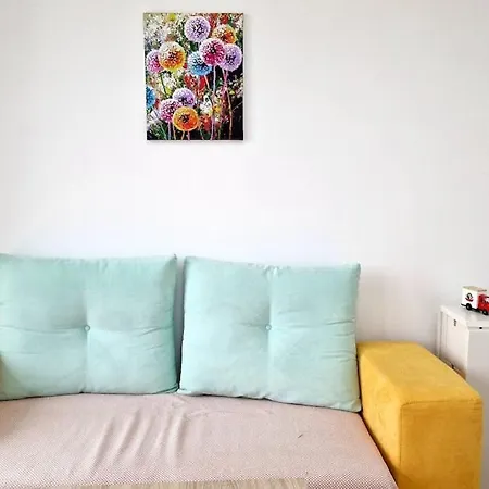 уютный Ray в варне Holiday home *