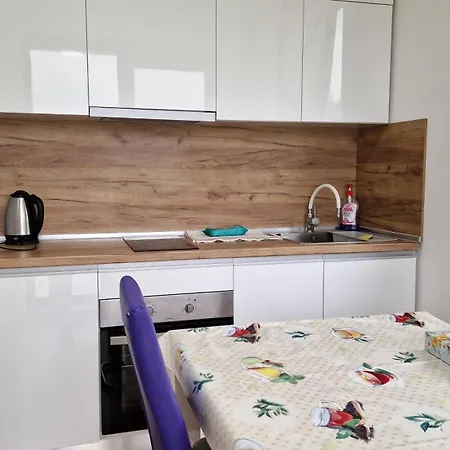 Ferienhaus уютный Ray в варне Warna