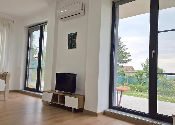 Holiday home уютный Ray в варне Varna